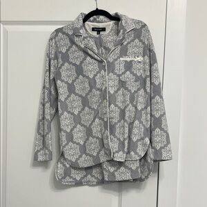 Ellen Tracy Gray and White Pajama Set